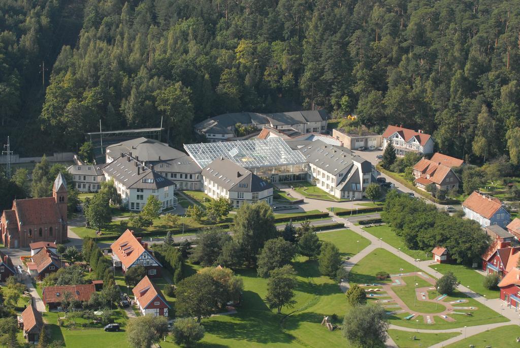 Azuolynas Hotel Juodkrante Luaran gambar